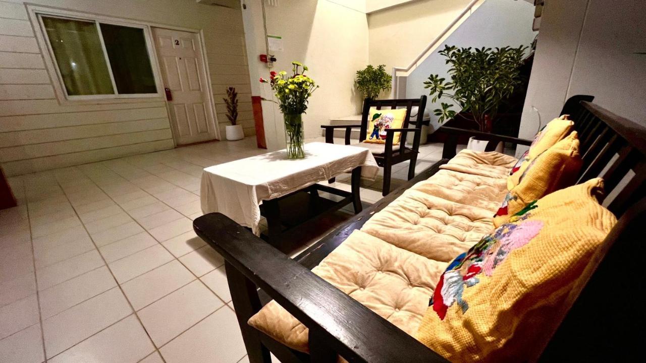 Udee Cozy Hotel Chiang Mai Extérieur photo