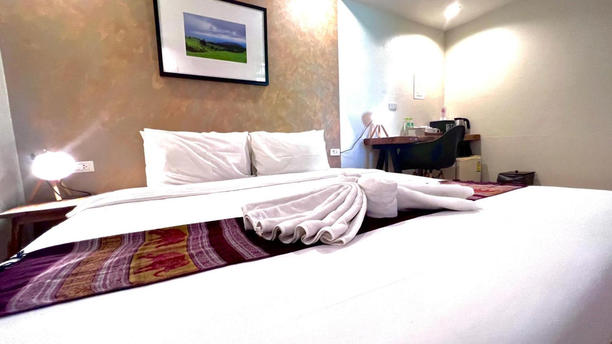 Udee Cozy Hotel Chiang Mai Extérieur photo