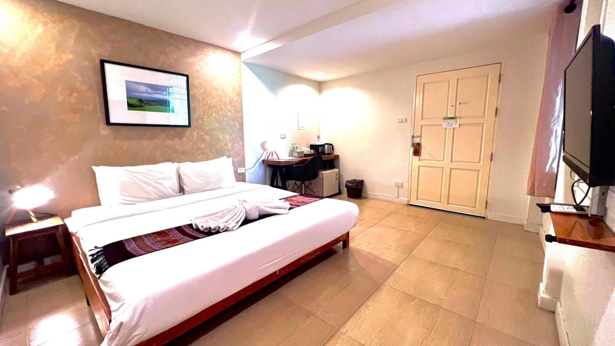 Udee Cozy Hotel Chiang Mai Extérieur photo