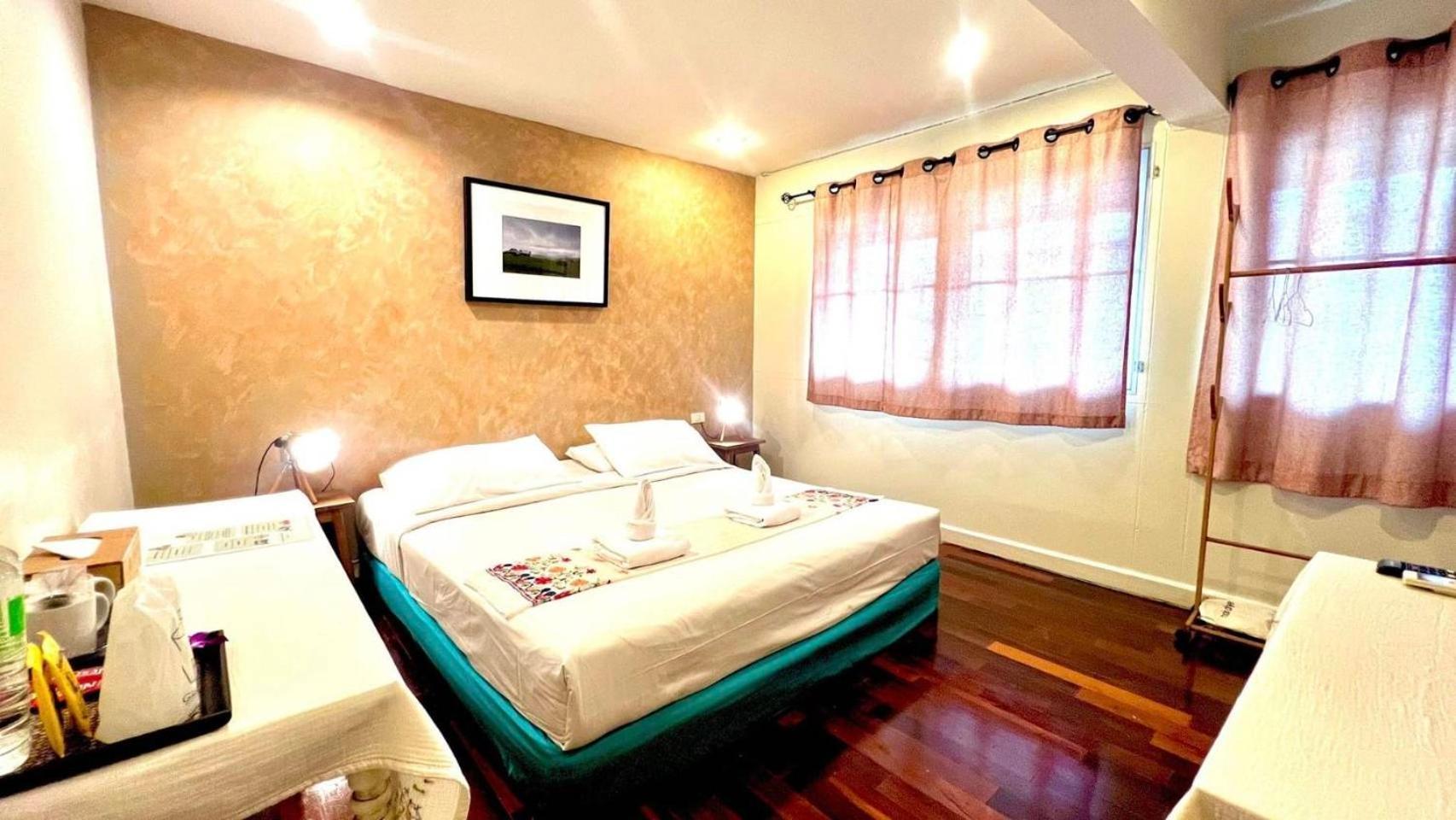 Udee Cozy Hotel Chiang Mai Extérieur photo
